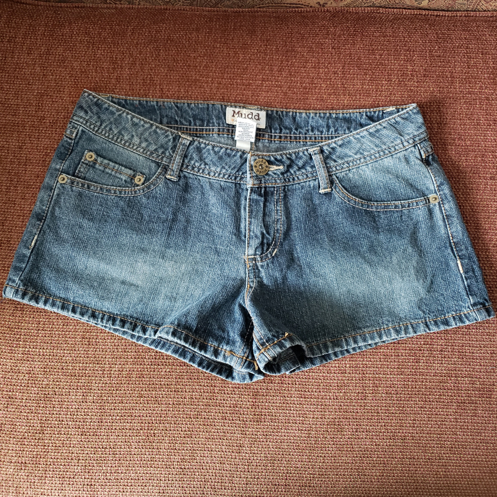 Mudd Jean Shorts Size 11 Women